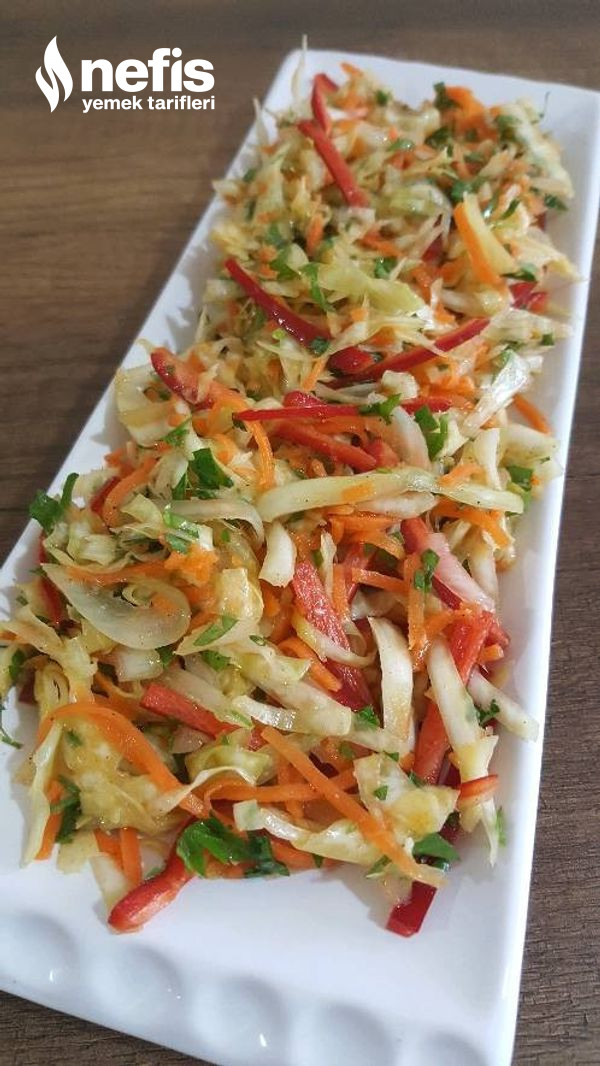 Kore Usulü Lahana Salatası