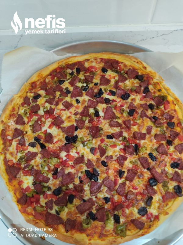 Pizza (Yemelere Doyamayacaksınız)