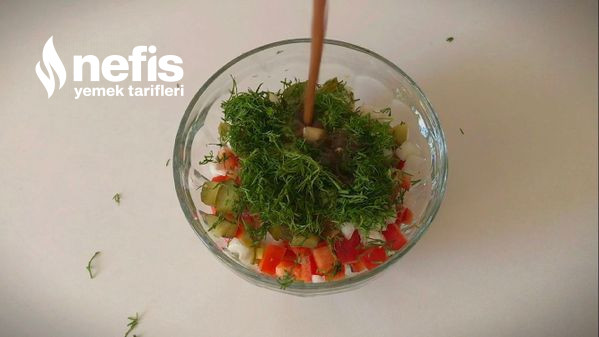 Enginar Salatası (Doyurucu, Sağlıklı Ve Çok Lezzetli)