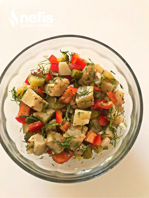 Enginar Salatası (Doyurucu, Sağlıklı Ve Çok Lezzetli)