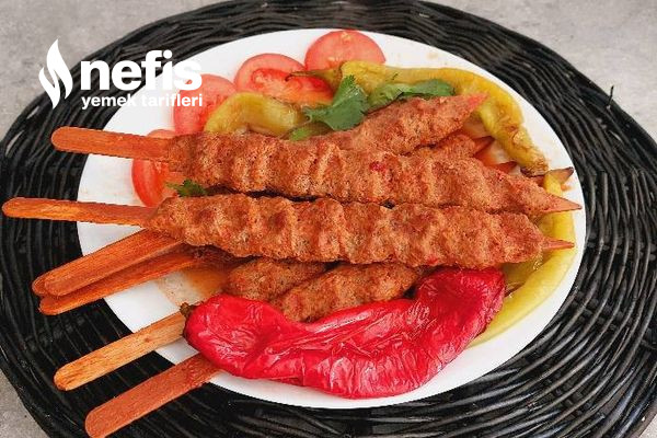 Adana Kebab ( Fırında Salça soslu) Tarifi