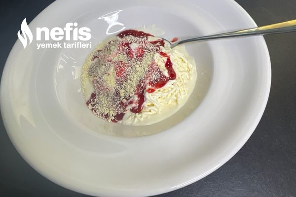 Spaghetti Dondurma (Spaghetti Eis) Videolu Tarifi