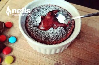 Red Velvet Lava Cake (Videolu) Tarifi