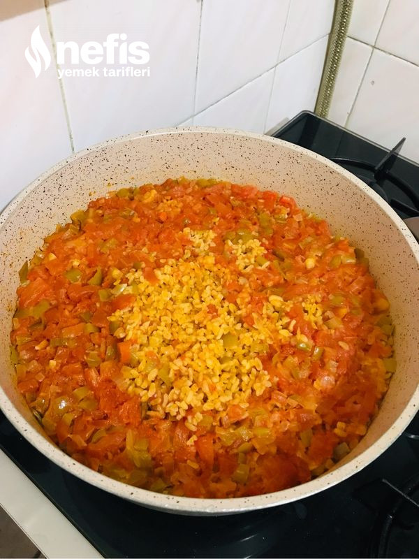 Sebzeli Bulgur Pilavı