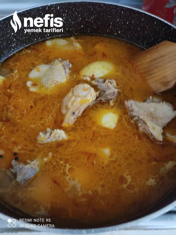 Tavuk Çorbası (Azərbaycan Milli Mutfağından)