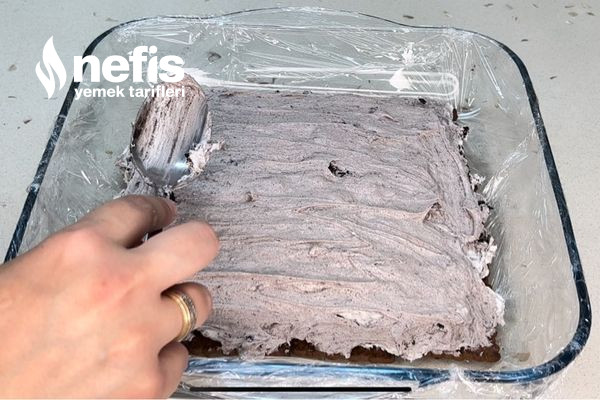 10 Dakikada Hazırlanan Bisküvili Dondurma Tarifi
