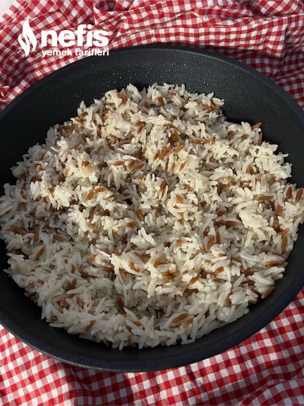Leziz Pirinç Pilavı