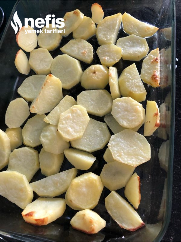 Fırında Enfes Kıymalı Patates