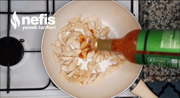 Hem Tatlı Hem Acı Harika Bir Sos Sweet Chile Soslu Tavuk Tarifi Videolu