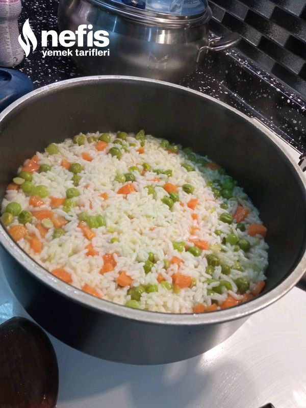 Sebzeli Pirinç Pilavı