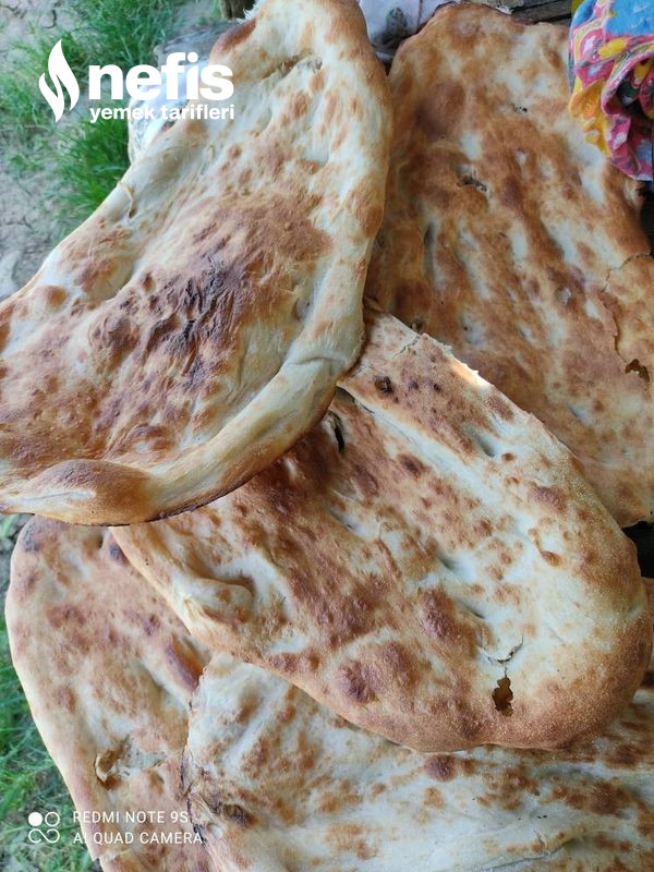 Köy Usuli Tendir Ekmeği (Azerice)