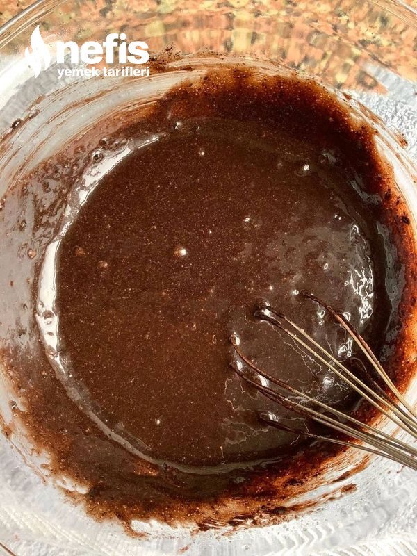 Çikolata Dolgulu Çatlak Brownie Kurabiye