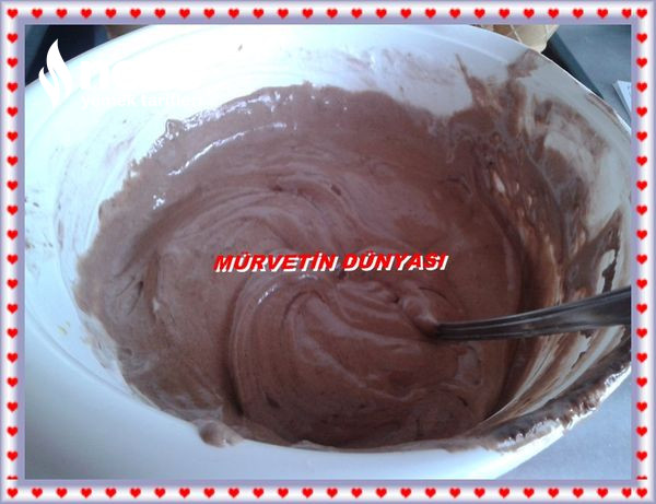 Dondurma Külahında Kakaolu Kek