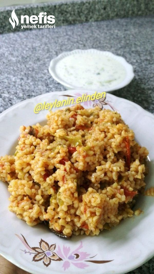 Sebzeli Bulgur Pilavı