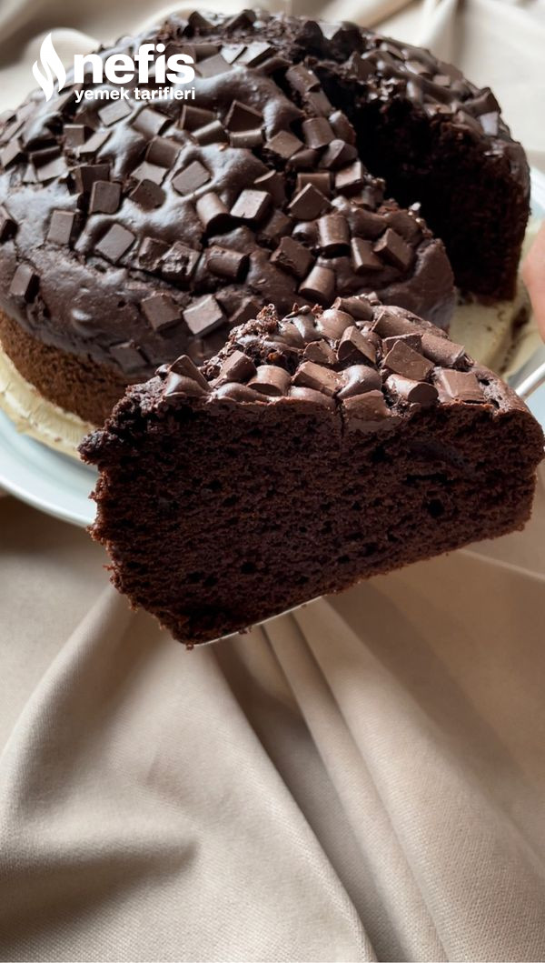 Pasta Tadında Çikolatalı Kek