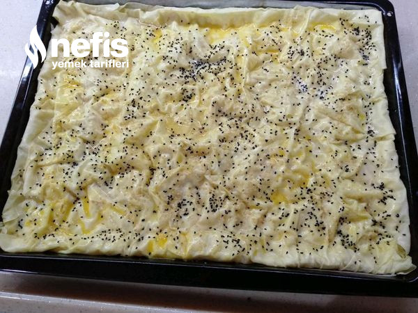 Peynirli Börek (Su Böreği Yufkasından)