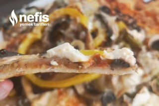 İncecik Çıtır Çıtır Bol Sebzeli Pizza Tarifi