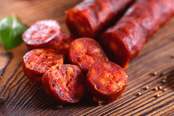 Chorizo Nedir? Nasıl Yapılır ve Tüketilir?