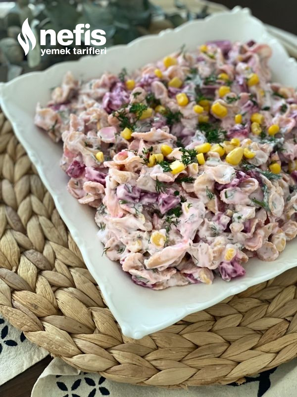 Pancarlı Makarna Salatası