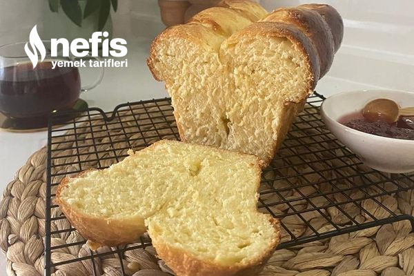Fırından Çıkar Çıkmaz Tükenen Ekmek Brioche Ekmeği