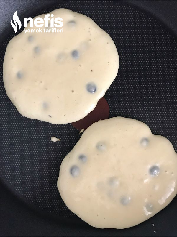 Yaban Mersinli Pancake