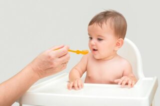 Bebeklerde Ağız Kokusu Neden Olur, Nasıl Giderilir? Tarifi