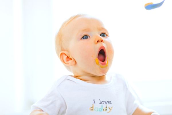 bebeklerde ağız kokusu