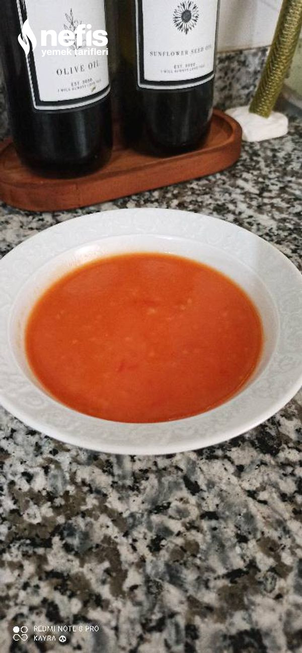 Domates Çorbası (Sütlü)