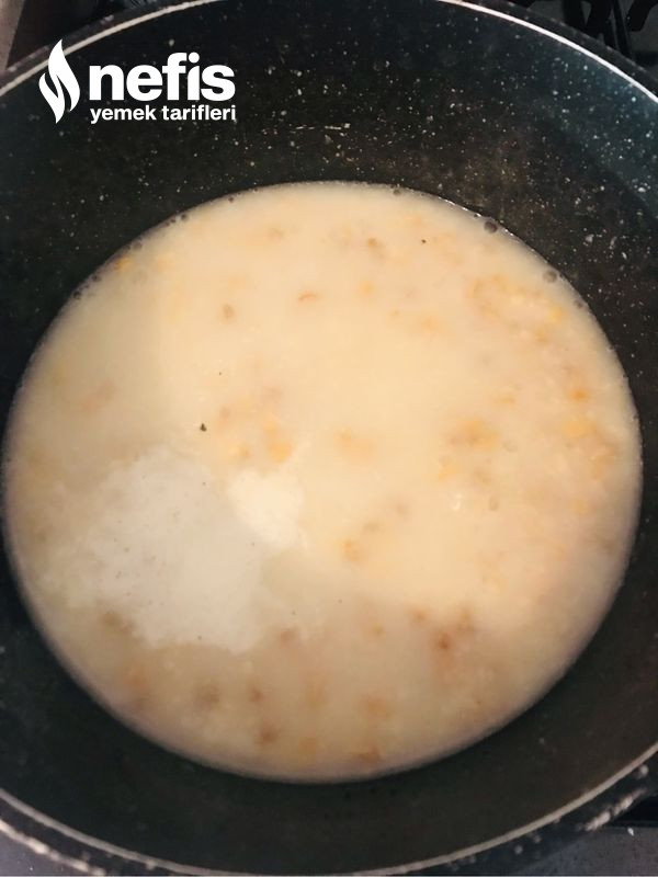 Nefis Tadıyla Kremalı Mantar Çorbası