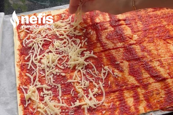 Çıtır Çıtır Kaşarlı Pizza Krakerleri