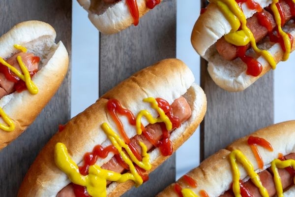 frankfurter hot dog