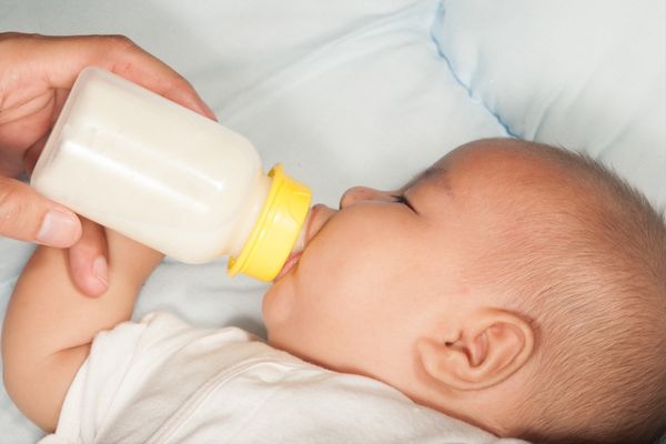 pastörize süt bebeğe ne zaman verilir