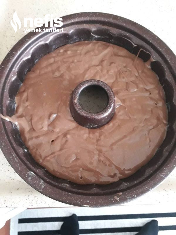Kakaolu Kuru Üzümlü Kek