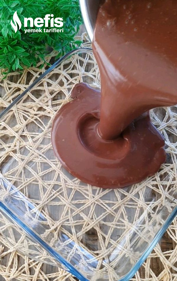 Dilimli Çikolatalı Muhallebi