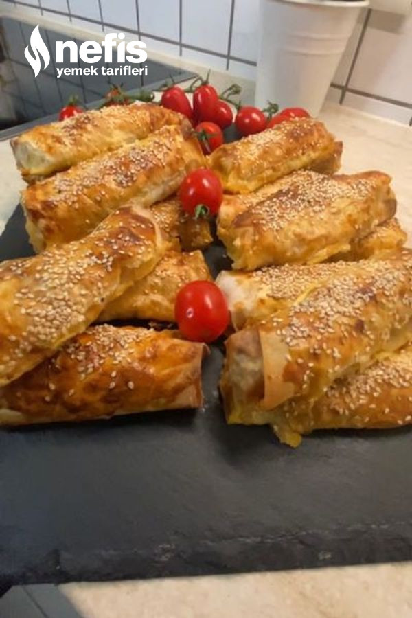 Kıymalı Rulo Börek