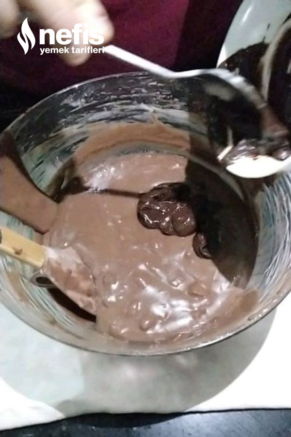 Çikolatalı Cevizli Kapkek