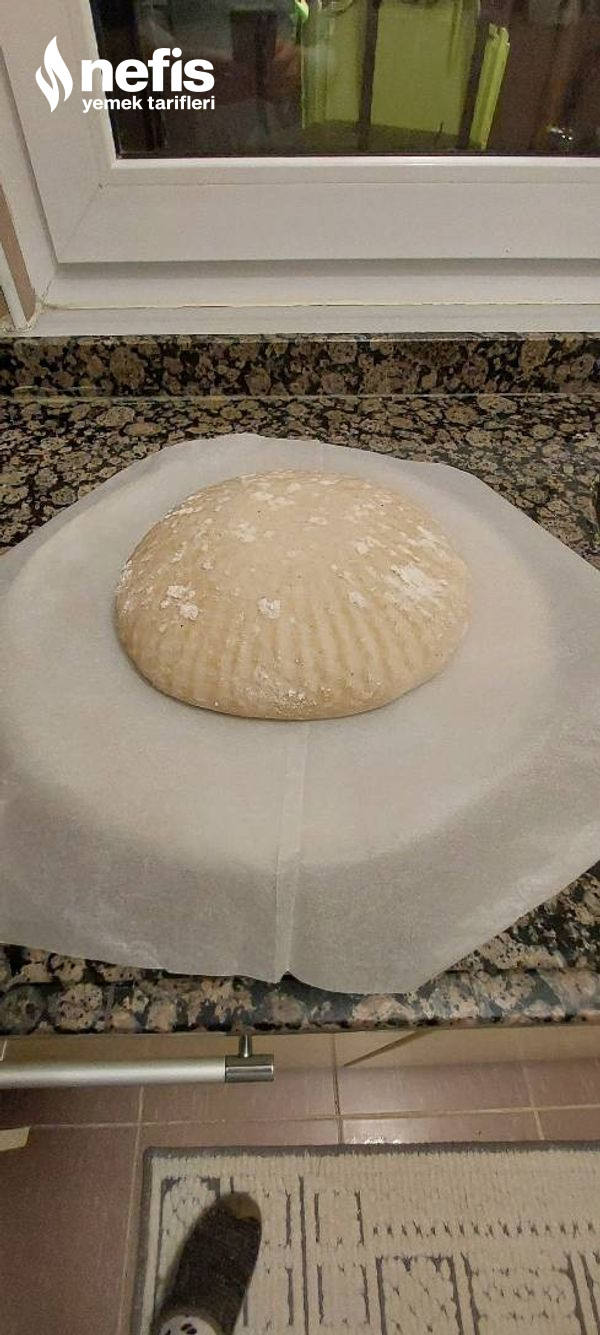 Doğal Ekşi Mayalı Ekmek