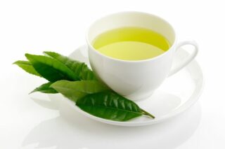 Yeşil Çayın Faydaları, Zayıflatır Mı? Ne Zaman İçilmeli? Tarifi