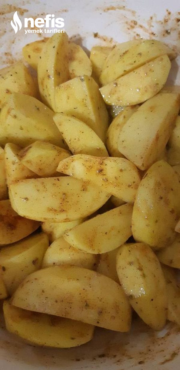 Soslu Patates (Patates Kızartmaya Son)