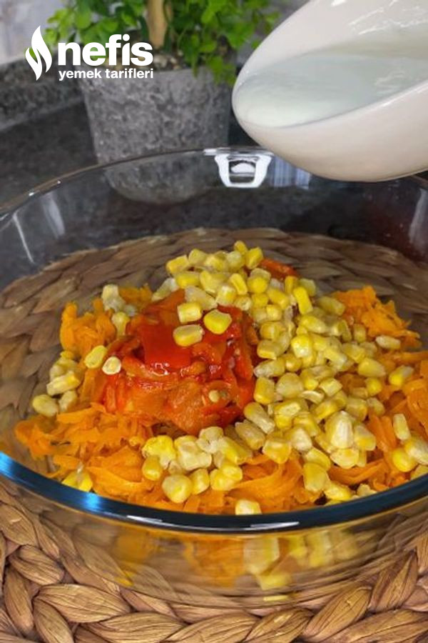 Köz Kırmızı Biberlı Havuç Salatası