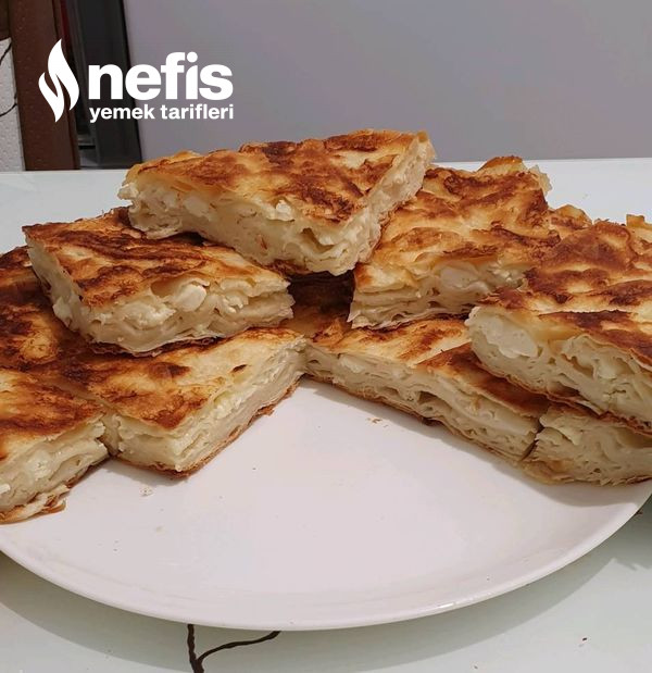 Tavada Beyaz Peynir Kaşar Peyniri Börek