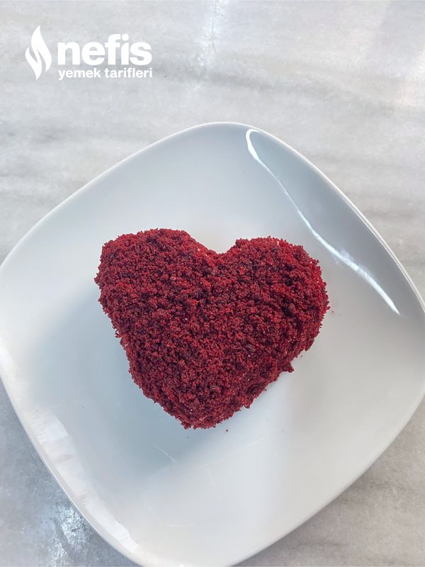 Red Velvet Kek (Gıda Boyalı)