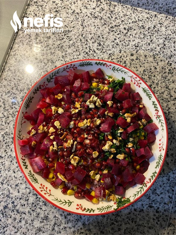 Nefis Pancarlı Bulgurlu Kış Salatası