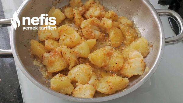 Patatesli Muhteşem Kahvaltılık Tarif (Videolu)