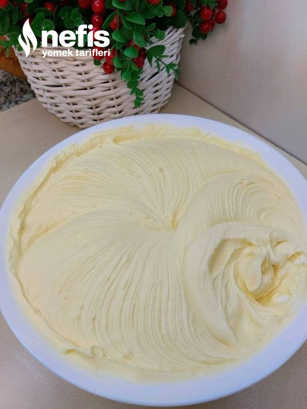 Harika Kıvamlı Pasta Kreması