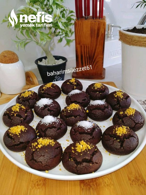 Kakaolu Islak Kurabiye (Browni Tadında Enfes Lezzet)