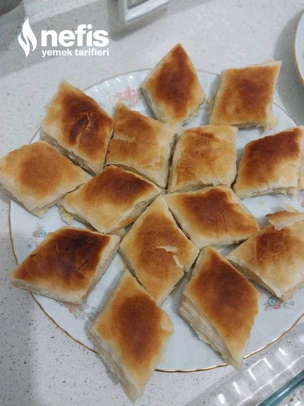 Erzurum Yöresine Ait İçli Makanda Baklavası (Şerbetsiz)(Mutlaka Deneyin Çok Lezzetli Oluyor)