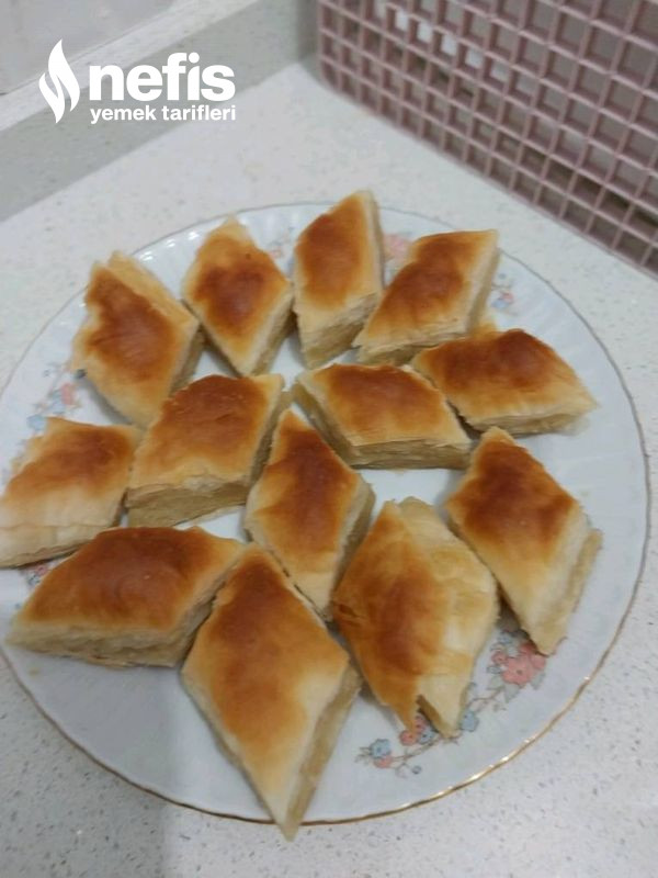 Erzurum Yöresine Ait İçli Makanda Baklavası (Şerbetsiz)(Mutlaka Deneyin Çok Lezzetli Oluyor)