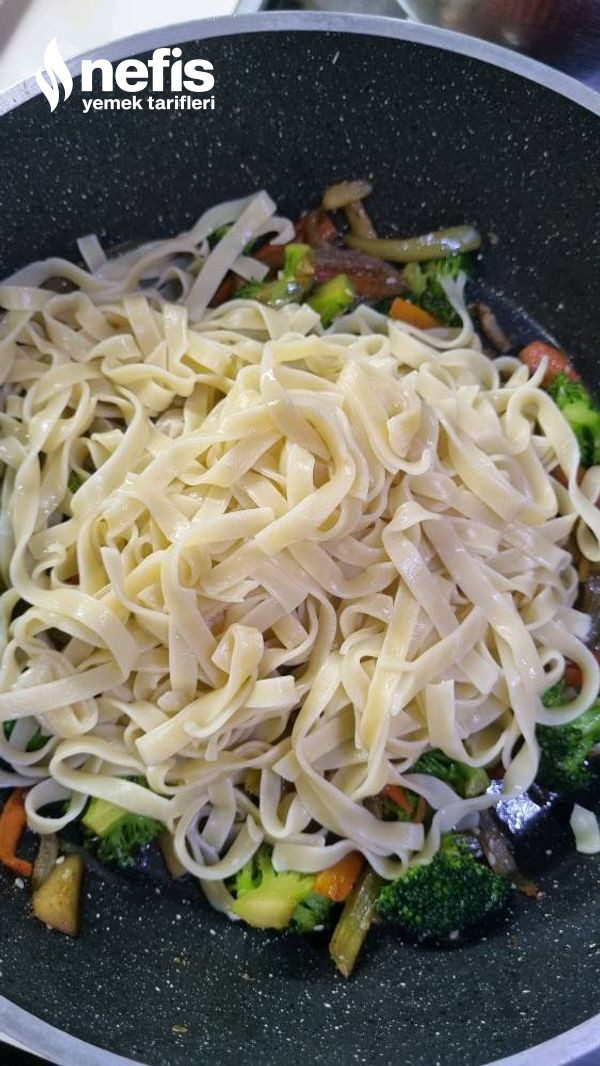 Noodle (Tagliatelle Makarna İle)