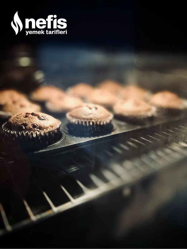 Portakal Aromalı Çikolatalı Muffin